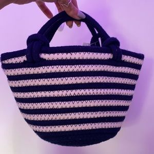 Blue & white GAP beach bag 🏖